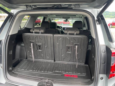 2023 GMC Acadia SLE