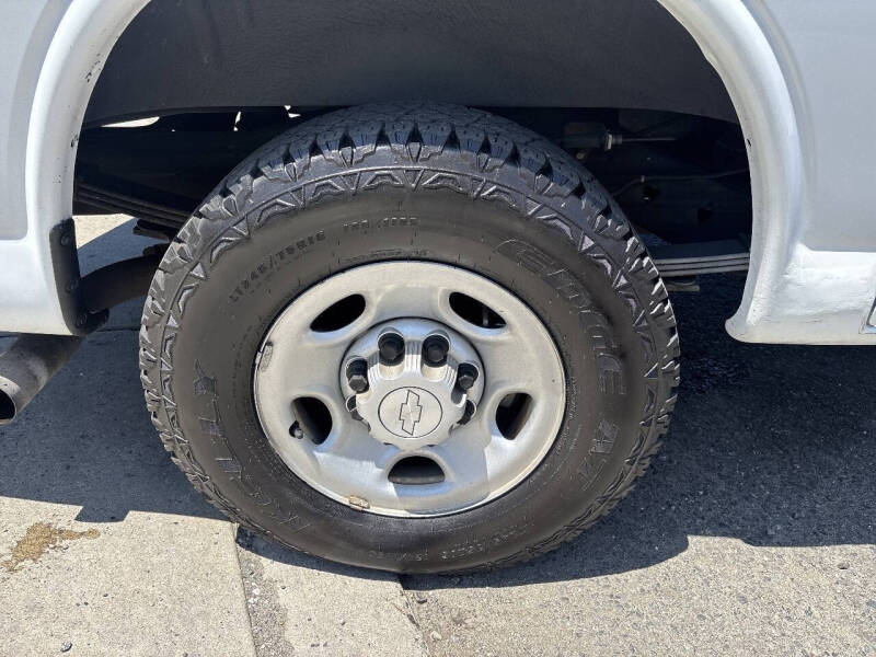 2019 Chevrolet Express 2500
