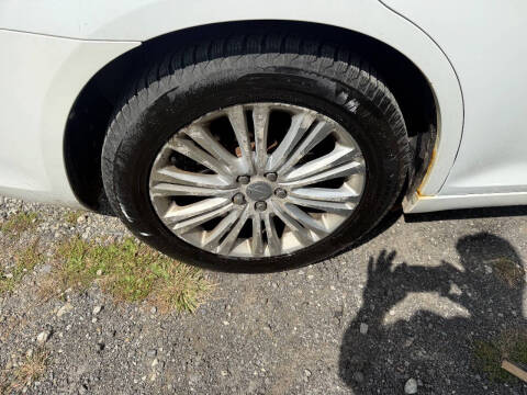 2012 Chrysler 300 Limited