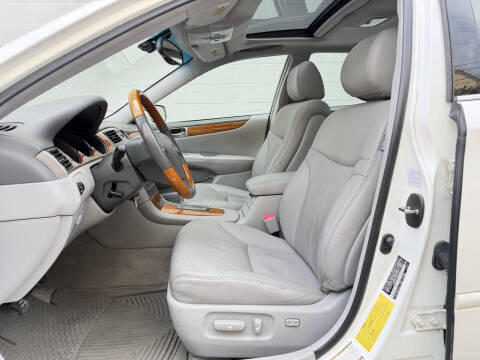 2005 Lexus ES 330