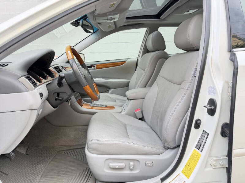 2005 Lexus ES 330