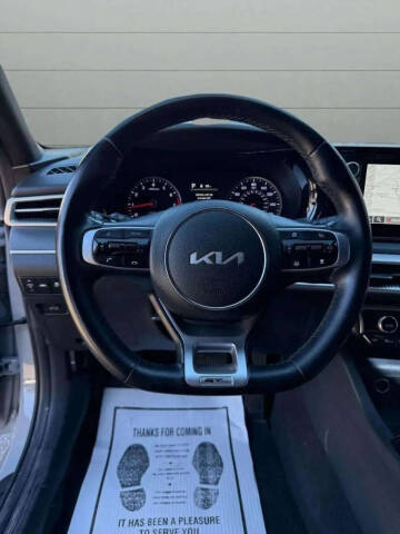 2023 Kia K5