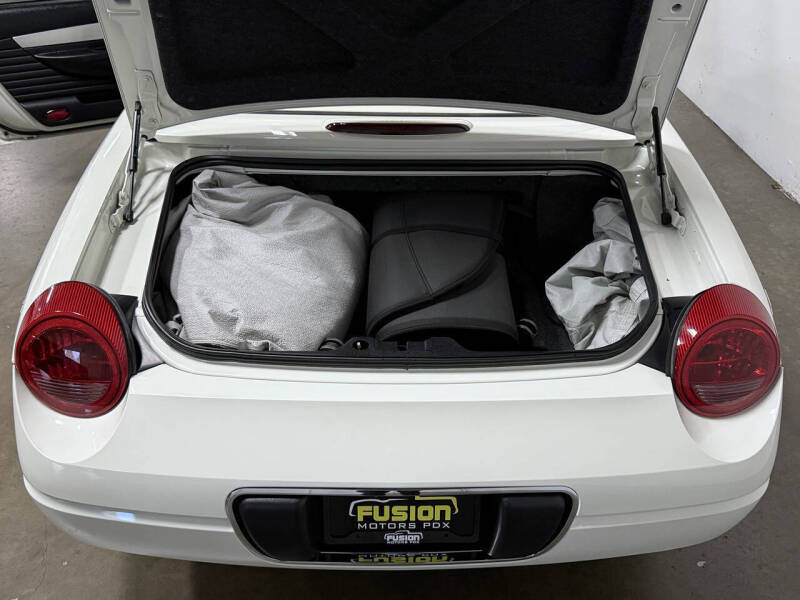 2003 Ford Thunderbird Deluxe