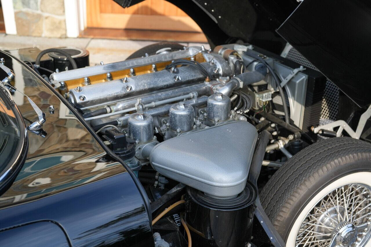 1961 Jaguar E-Type for sale at Beesley Motorcars in Port Gibson, MS