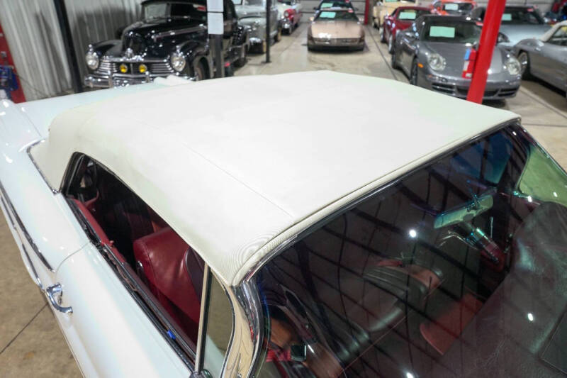 1960 Pontiac Bonneville