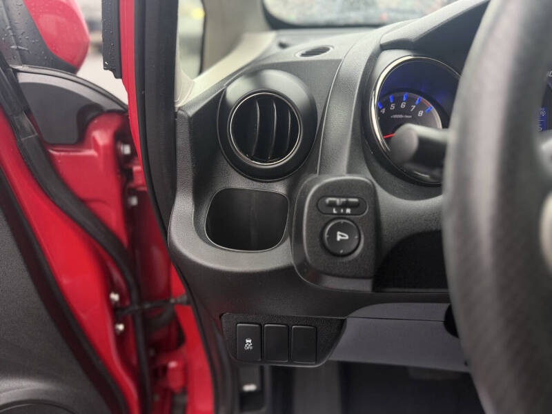 2012 Honda Fit Sport w/Navi