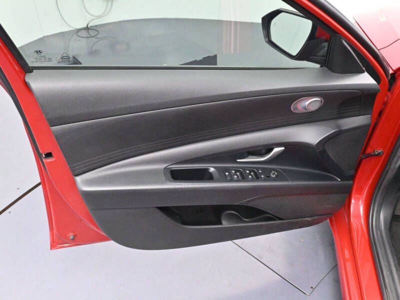 2023 Hyundai Elantra