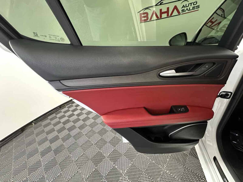 2021 Alfa Romeo Stelvio Ti