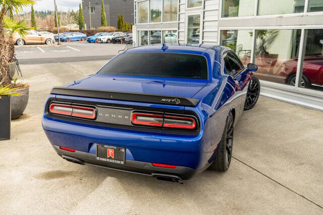 2019 Dodge Challenger 14