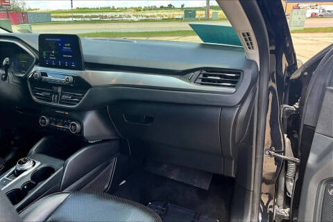 2021 Ford Escape Titanium