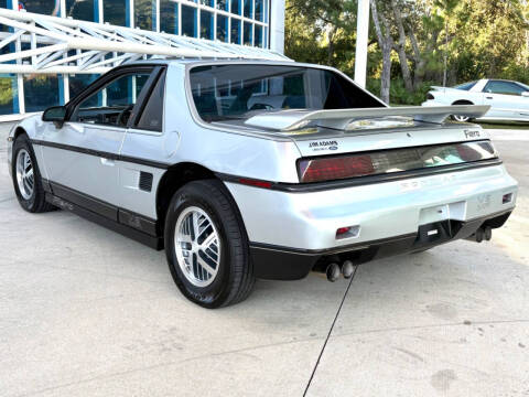 1987 Pontiac Fiero SE