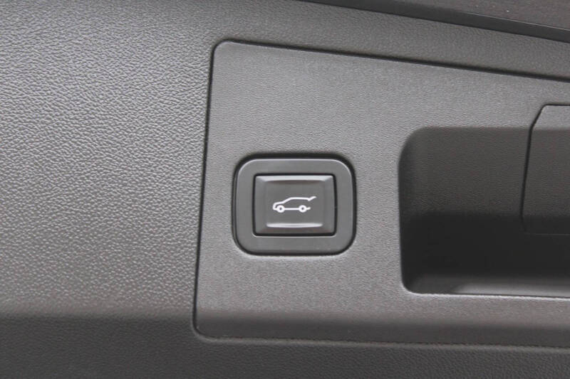 2017 Cadillac XT5 Platinum