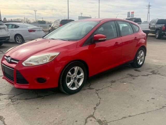 2014 Ford Focus SE's photo