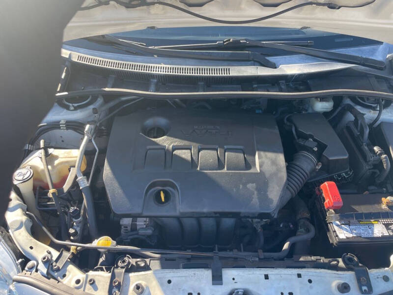 2013 Toyota Corolla LE