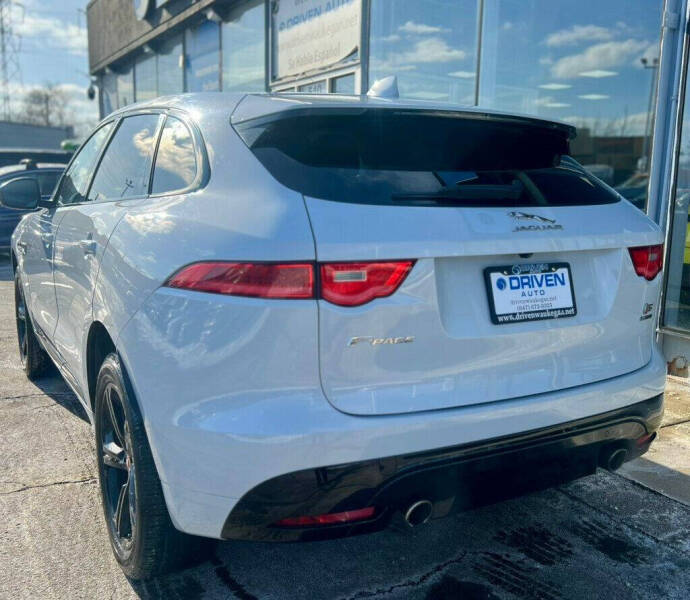 2017 Jaguar F-PACE S