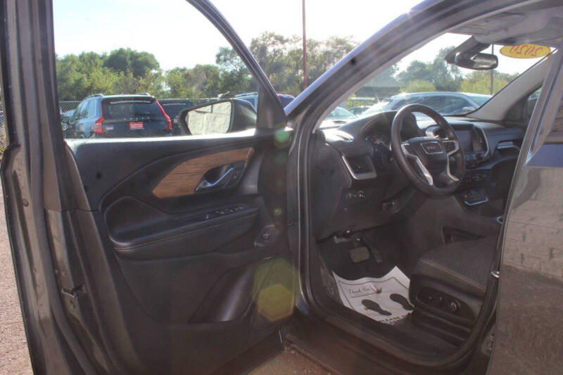 2020 GMC Terrain SLE