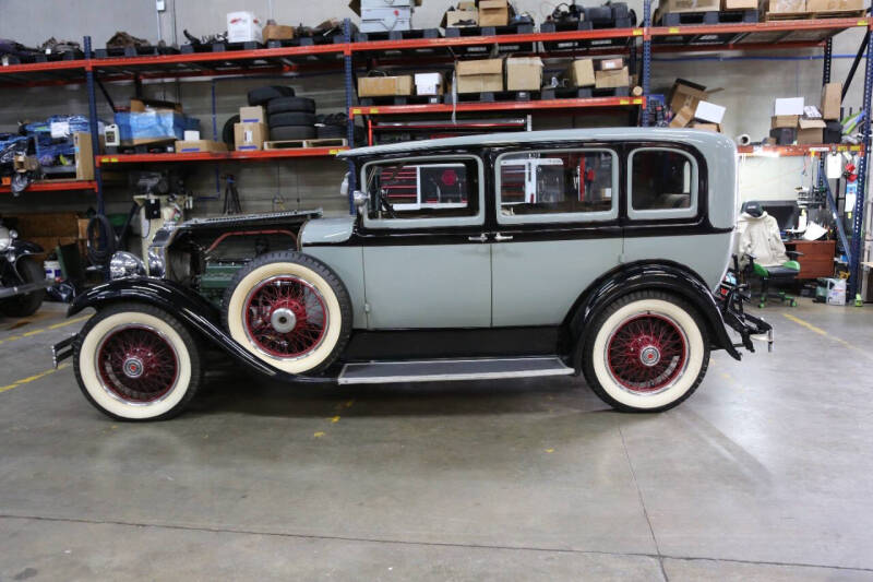 1929 Packard 8 LIMOUSINE