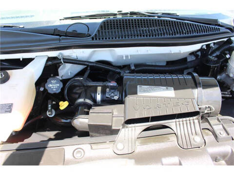 2020 GMC Savana 2500