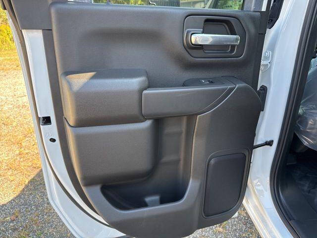 2025 GMC Sierra 2500HD Pro