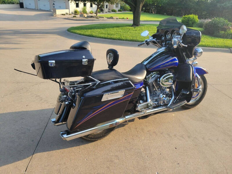 2004 Harley-Davidson FLHTCSE