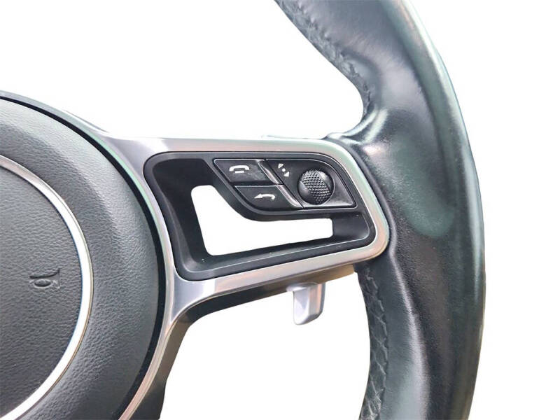 2017 Porsche Macan S