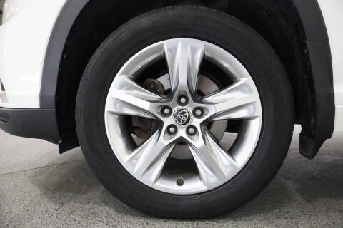 2016 Toyota Highlander