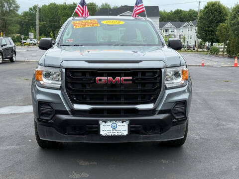 2022 GMC Canyon Elevation Standard