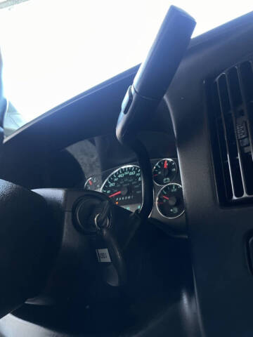 2017 Chevrolet Express LT 3500