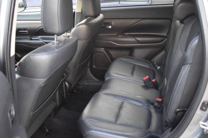 2020 Mitsubishi Outlander SEL