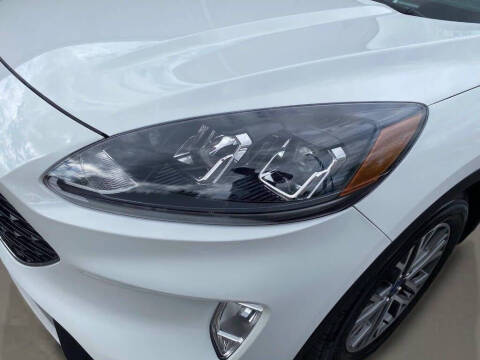 2021 Ford Escape SEL