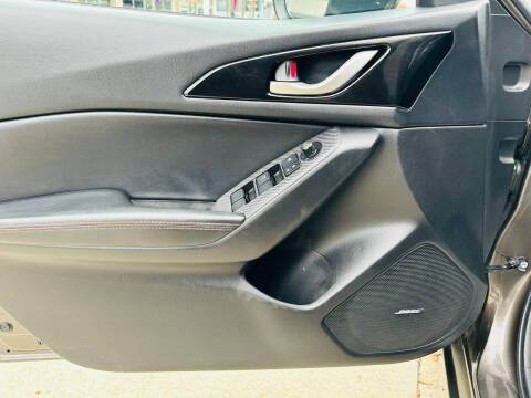 2015 Mazda MAZDA3 i Grand Touring