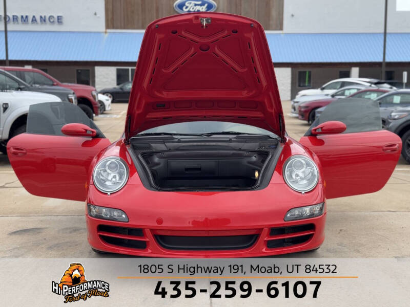 2006 Porsche 911 Carrera 4