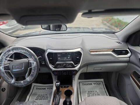 2018 GMC Acadia SLE-2