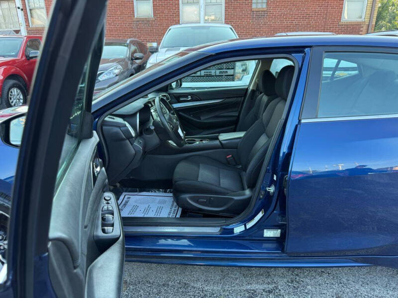 2017 Nissan Maxima