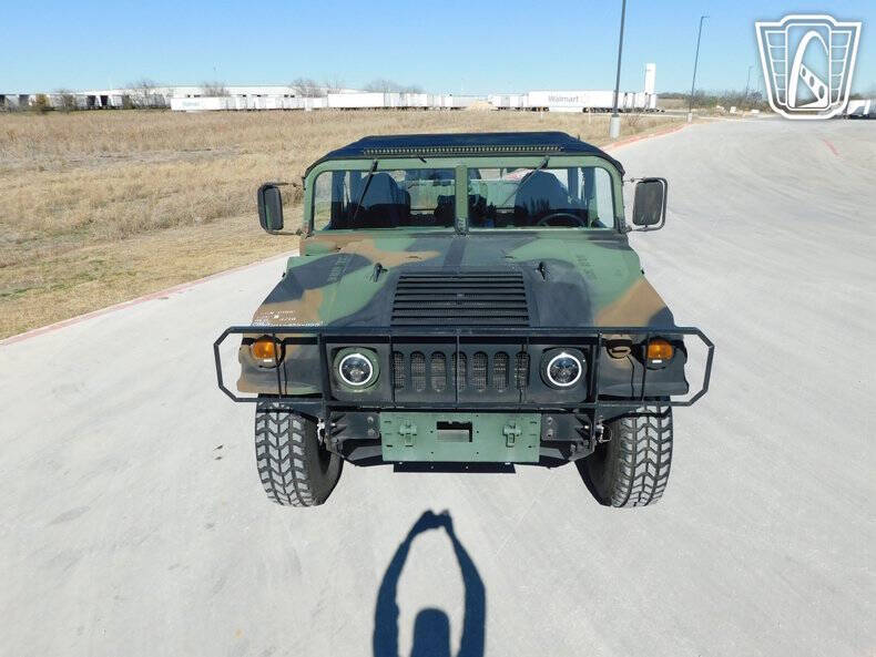 2002 AM General M1123