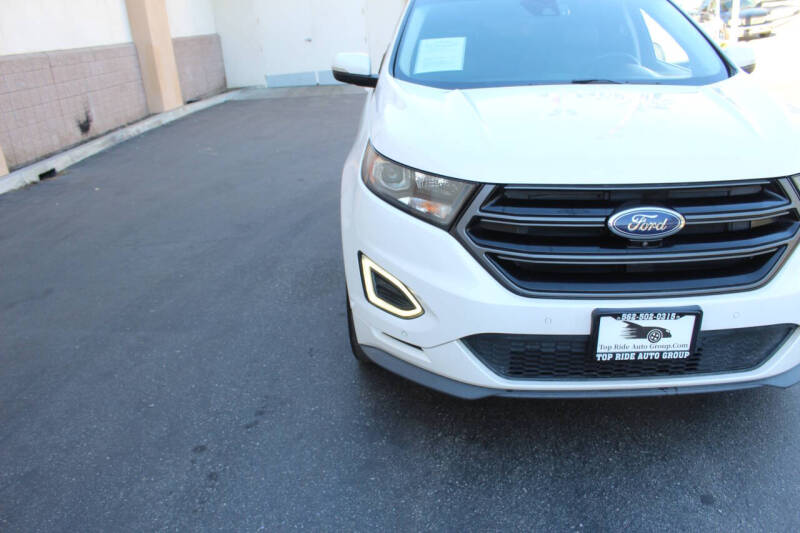 2016 Ford Edge Sport
