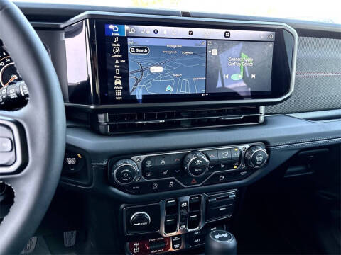 2025 Jeep Wrangler Rubicon X