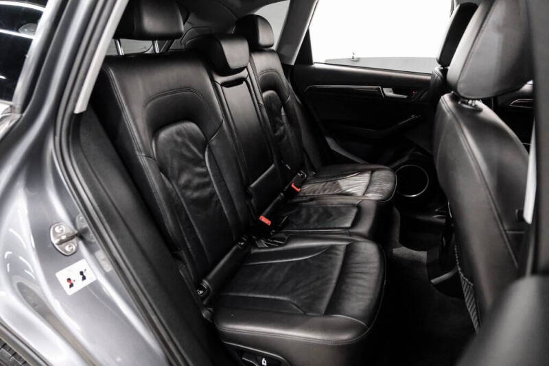 2016 Audi Q5 2.0T quattro Premium Plus