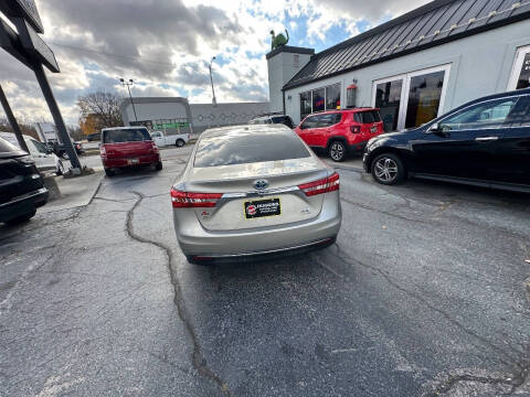 2013 Toyota Avalon Hybrid XLE Touring