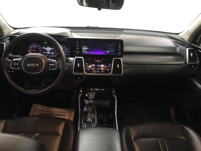 2022 Kia Sorento S
