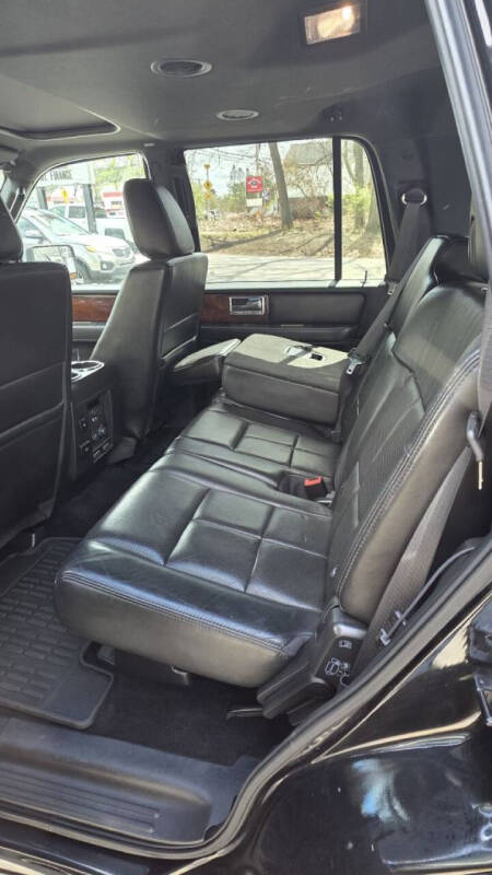 2012 Lincoln Navigator
