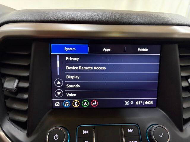 2023 GMC Acadia Denali
