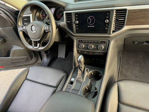 2019 Volkswagen Atlas V6 SE