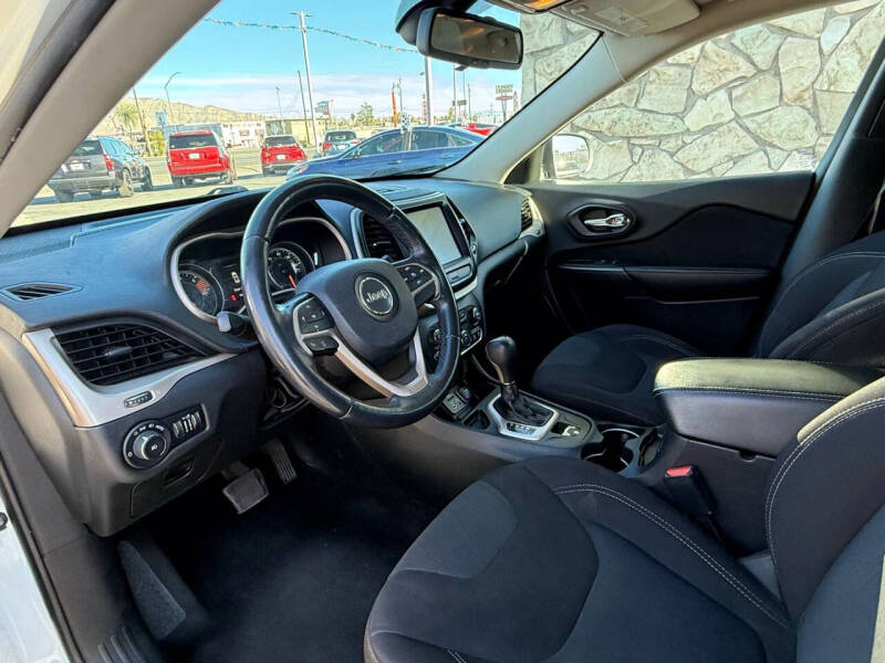 2016 Jeep Cherokee