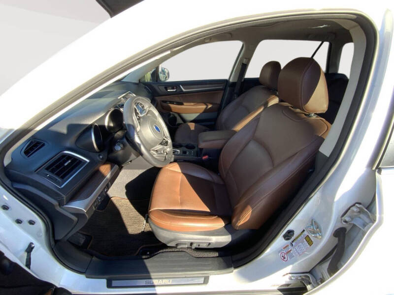 2018 Subaru Outback 2.5i Touring