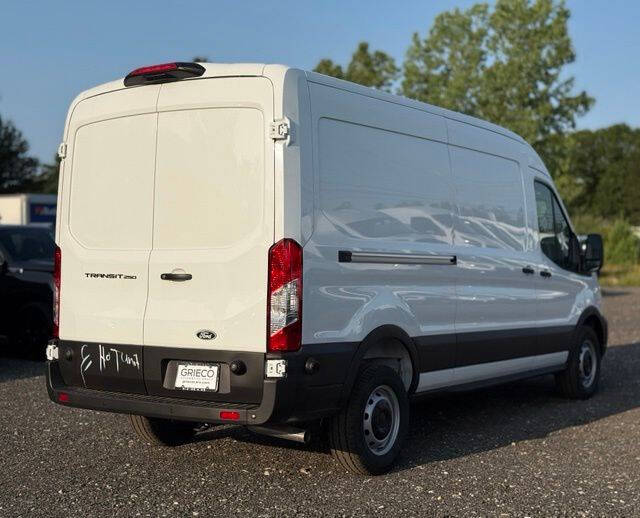 2026 Ford Transit 250