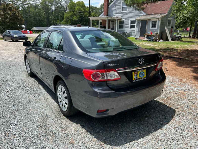 2013 Toyota Corolla LE