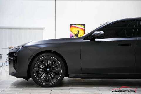 2025 BMW 7 Series 740i