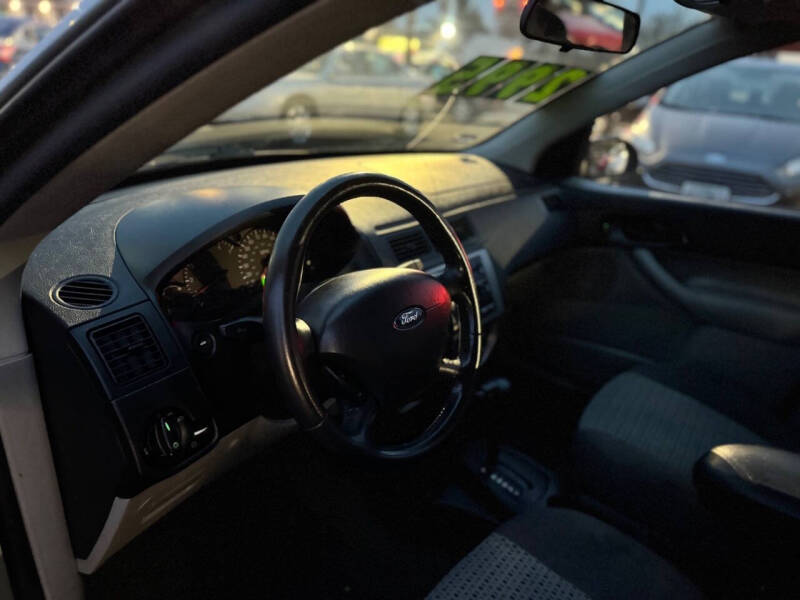 2006 Ford Focus ZXW SE