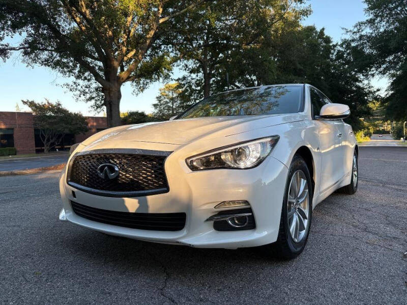 2016 INFINITI Q50 Base's photo